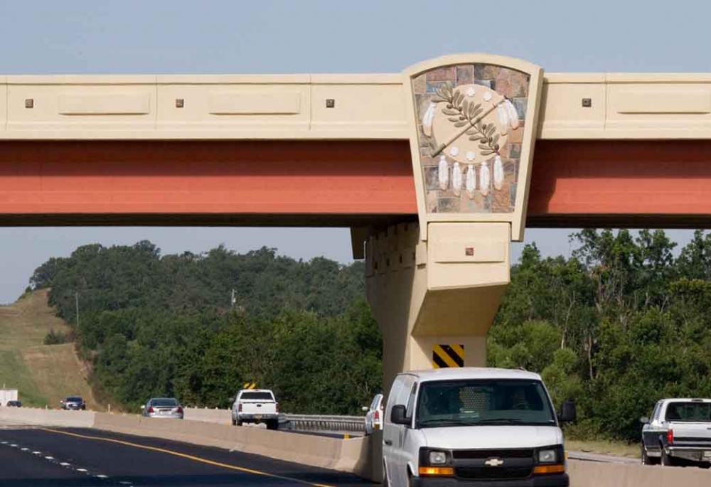 Heritage Bridge, Turner Turnpike and State Highway 102, Lincoln County, by Steven Weitzman, Creative Design Resolutions, Inc. Photo courtesy Oklahoma Arts Council